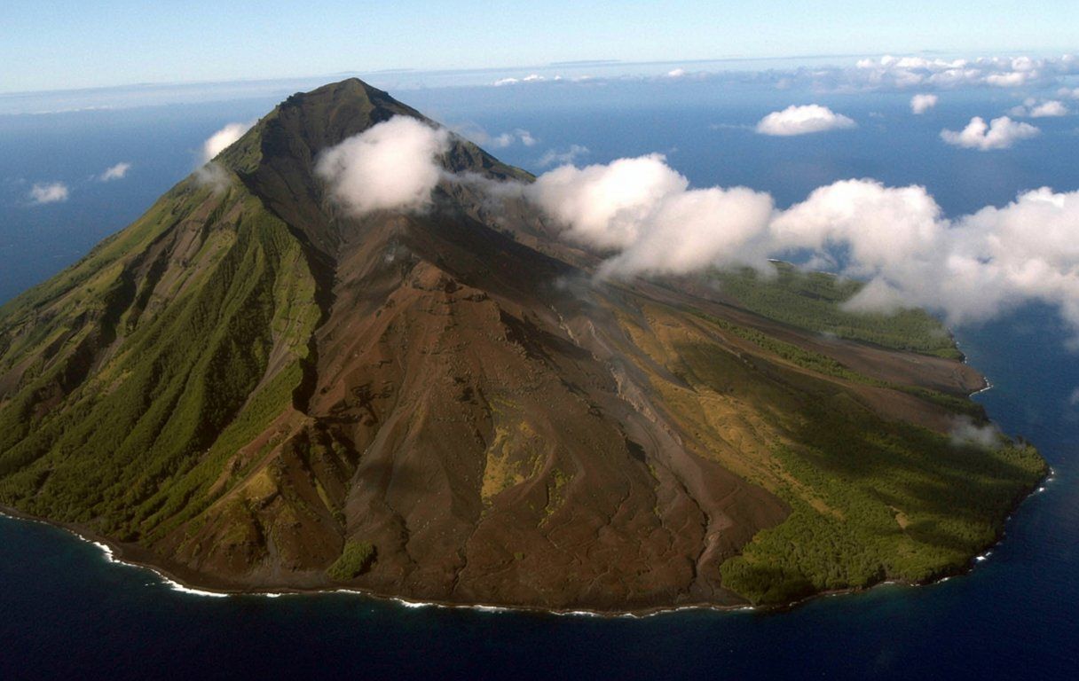 Mount Yasur Travel Guide